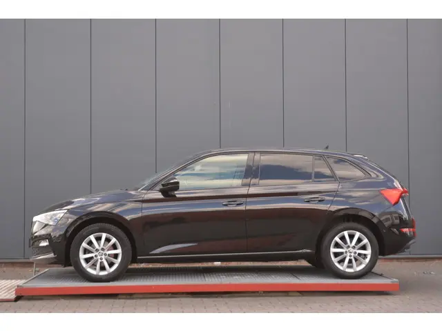 Škoda Scala 1.0 TSI Business Edition 2019 Benzine 4