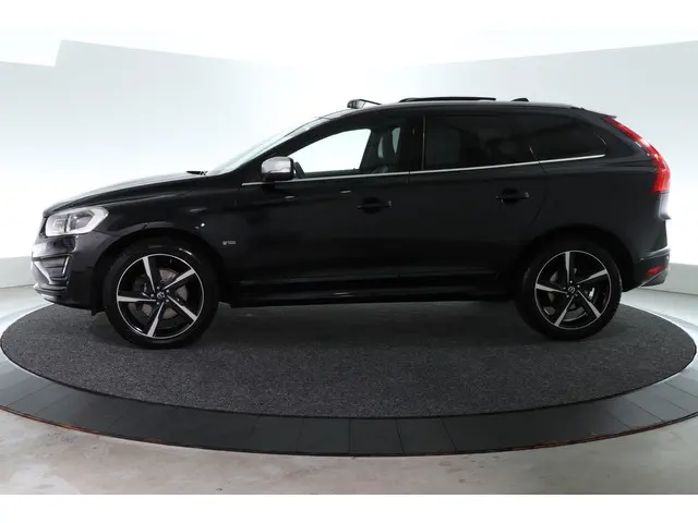 Volvo XC60 2.0 T5 FWD R-Design 2015 Benzine 8