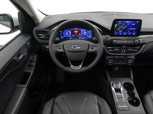 Ford Kuga 2.5 PHEV Vignale Aut- 2021 Hybride Benzine 7