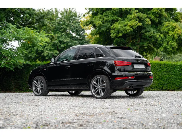 Audi Q3 2.0 TFSI quattro 2015 Benzine 25