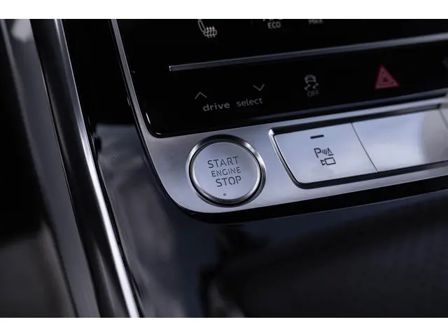 Audi Q8 55 TFSI quattro 2019 Benzine 87