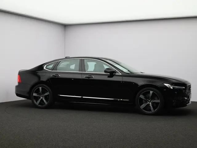 Volvo S90 2.0 T4 Inscription 2020 Benzine 31