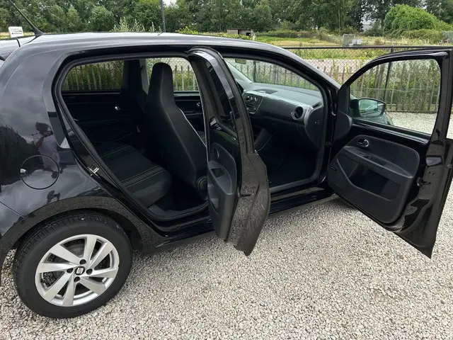 SEAT Mii 1.0 Sport Connect airco, cruise,Sound 2016 Benzine 9
