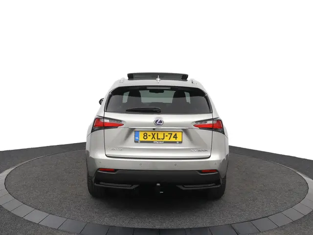 Lexus NX 300h AWD F Sport Line 2014 Hybride Benzine 56