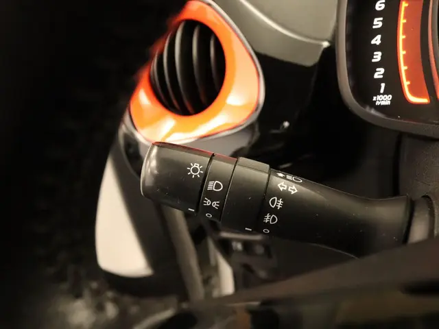 Toyota Aygo 1.0 VVT-i X- Cite Cabriodak 2019 Benzine 23