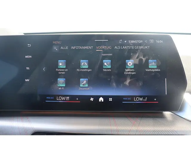BMW X2 sDrive20i 2025 Benzine 25