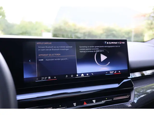 BMW 5 Serie Touring 540d xDrive 2024 Diesel 49