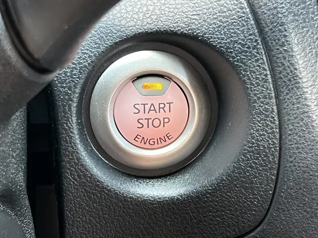 Nissan Juke 1.2 DIG-T S/S N-Connecta 2019 Benzine 42