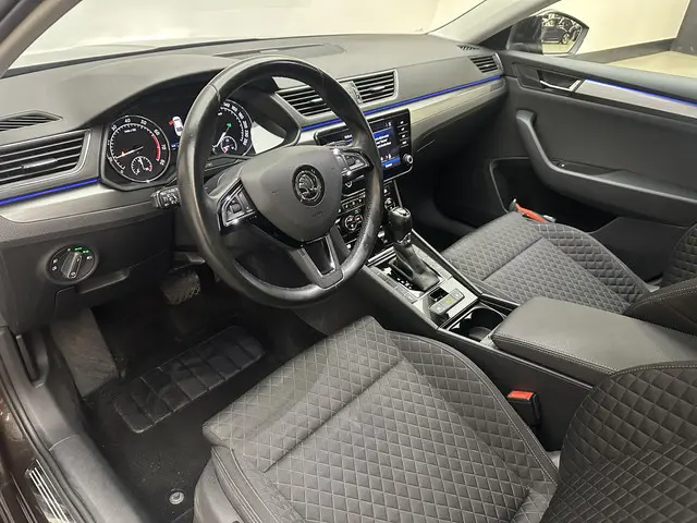 Škoda Superb 3