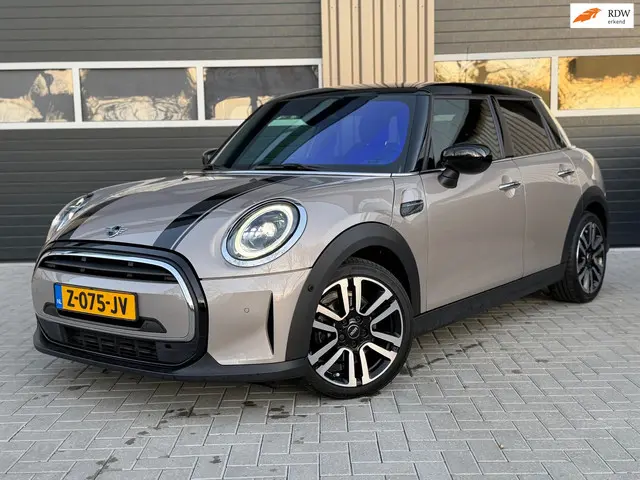 MINI Cooper Mini 1.5 | Facelift | automaat | led 2021 Benzine