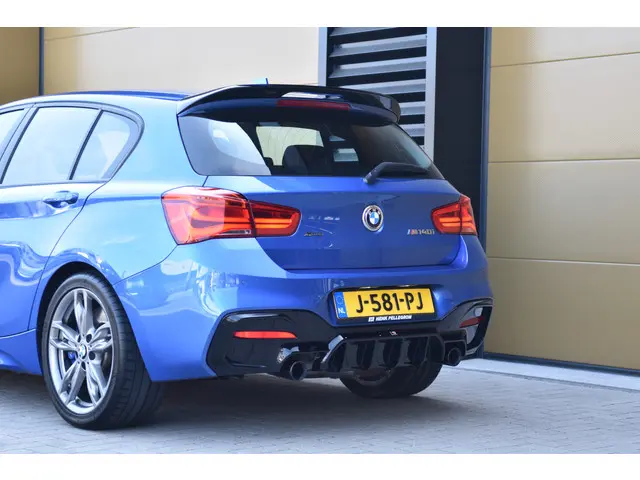 BMW 1 Serie M140i xDrive 2017 Benzine 6