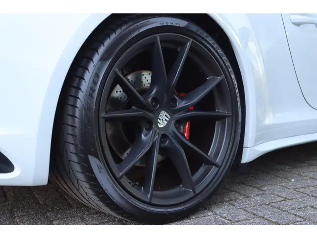 Porsche 911 3.0 CARRERA 4S PDK *BTW* 2017 Benzine 74