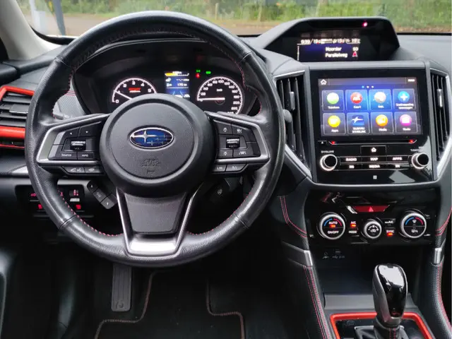 Subaru Forester 2.0i e-BOXER Sport 2020 Hybride Benzine 12