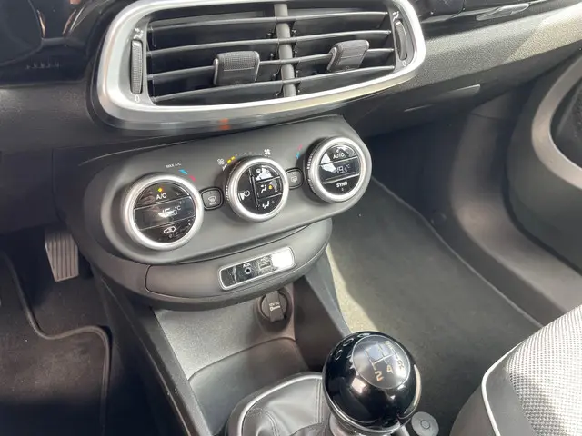 Fiat 500X Cross 1.6 Cross / Airco / Trekhaak 2017 Benzine 26