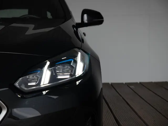 BMW 1 Serie 120 2025 Benzine 16