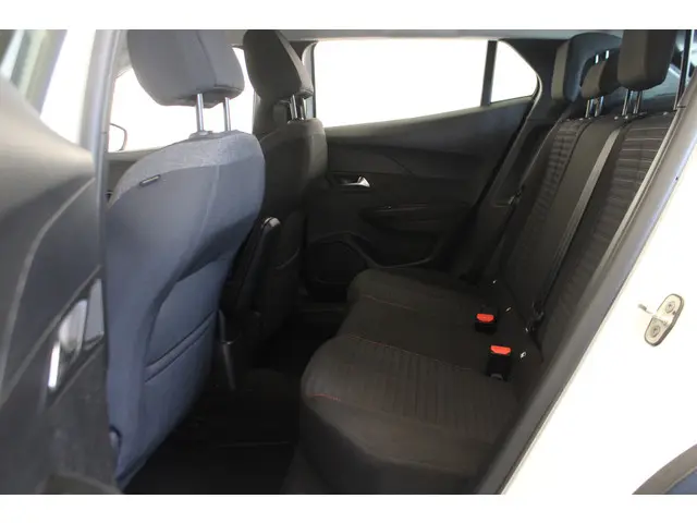 Peugeot 2008 1.2 PureTech Active Pack 2021 Benzine 13