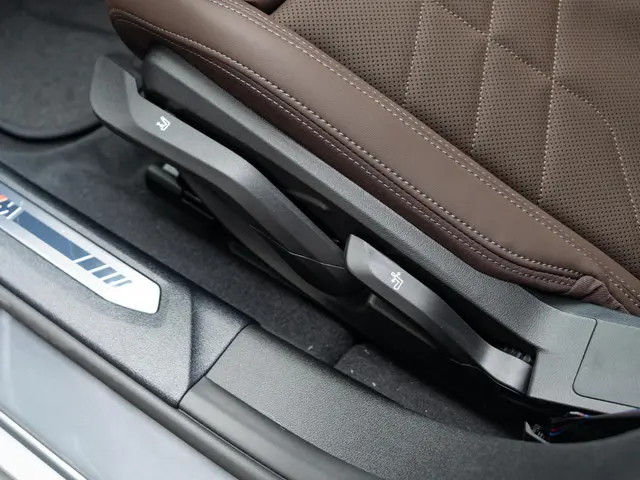 BMW 1 Serie 120 2025 Benzine 29