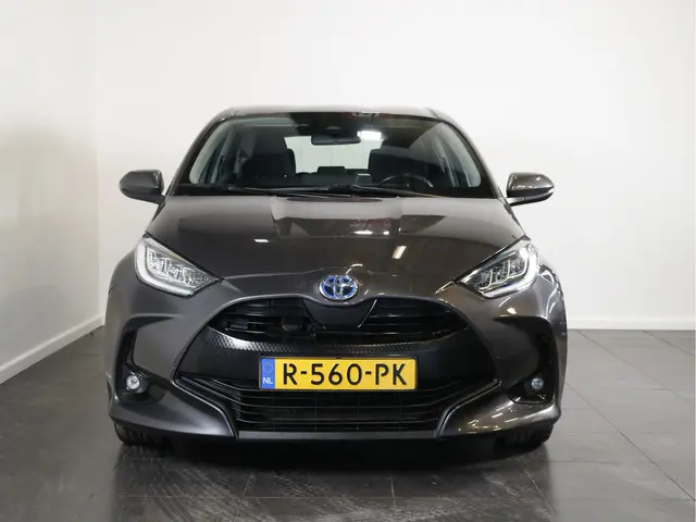 Toyota Yaris 1.5 Hybrid Dynamic 2021 Hybride Benzine 4