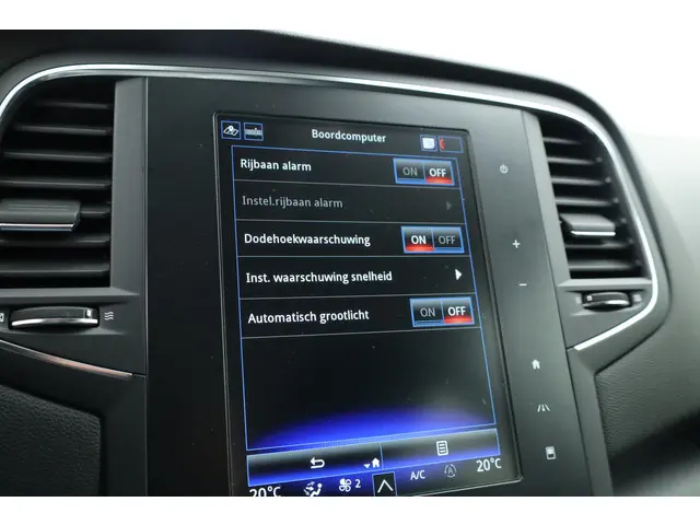 Renault Mégane Estate 1.3 TCe Limited 2020 Benzine 24