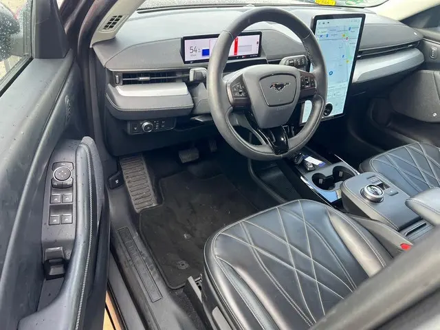 Ford Mustang Mach-E RWD 75 kWh 2021 Elektrisch 9