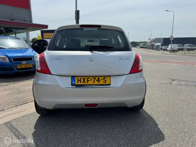 Suzuki Swift 1.2 Bandit EASSS 2012 Benzine 7