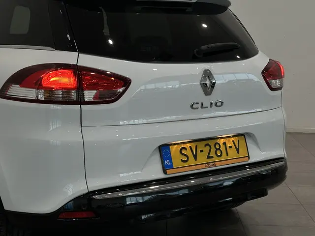 Renault Clio Estate 0.9 TCe 90 Limited 2018 Benzine 27