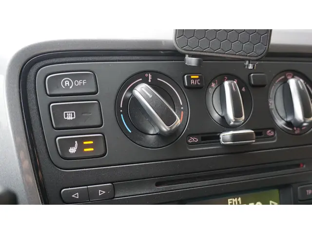 SEAT Mii 1.0 60PK 5Drs Sport Dynamic 2014 Benzine 12