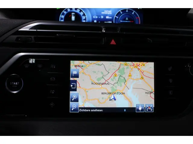 Citroën C4 Picasso 1.2 PureTech Exclusive 2016 Benzine 23