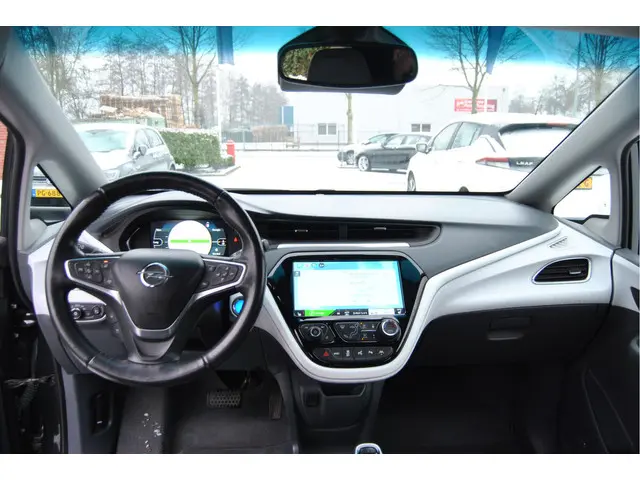 Opel Ampera-e Launch executive 60 kWh 2017 Elektrisch 13