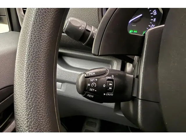 Peugeot Expert 2.0 BlueHDI Asphalt 2020 Diesel 18