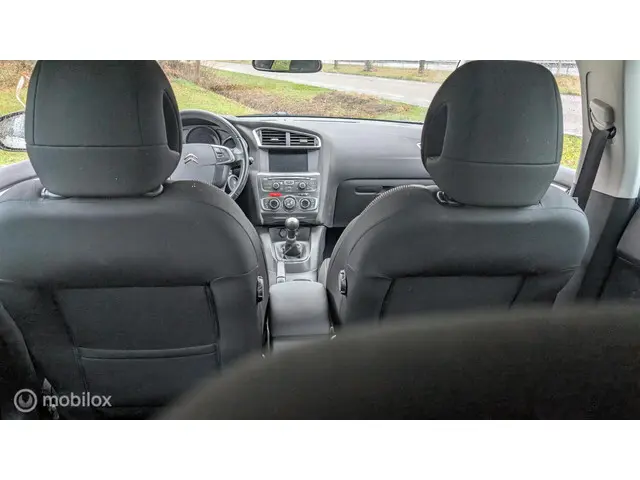 Citroën C4 1.4 VTi Collection 2013 Benzine 11