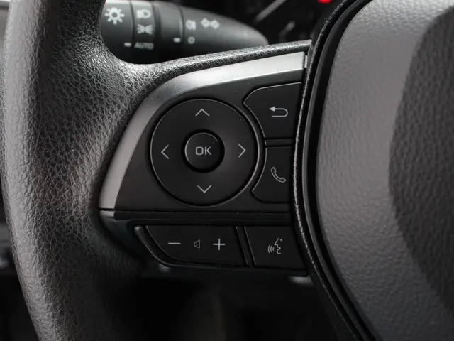 Toyota Corolla 1.8 Hybrid Comfort 2021 Hybride Benzine 15