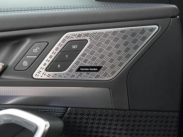 BMW X1 xDrive25e 2025 Hybride Benzine 16