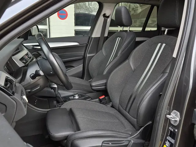 BMW X1 XDRIVE25E 2020 Hybride Benzine 5