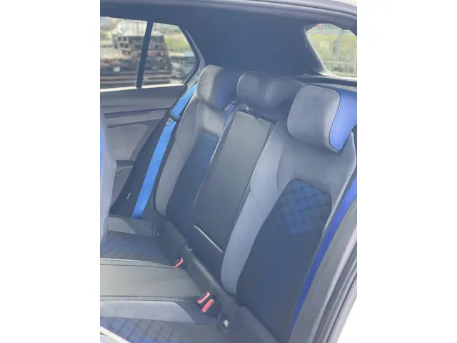 Volkswagen Golf 2.0 TSI R 4Motion editie 20 2021 Benzine 20