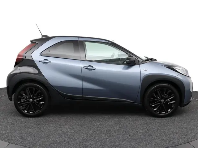 Toyota Aygo X 1.0 VVT-i MT Premium 2024 Benzine 11