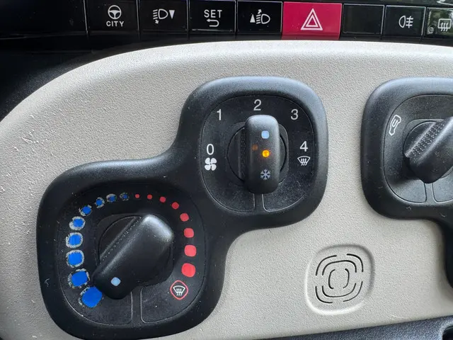 Fiat Panda 0.9 TwinAir Lounge 2012 Benzine 7