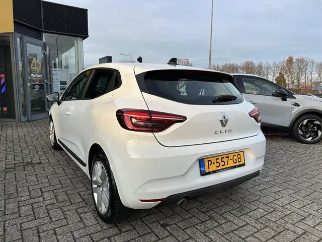 Renault Clio TCe 100 Bi-Fuel Zen 2022 Benzine 4