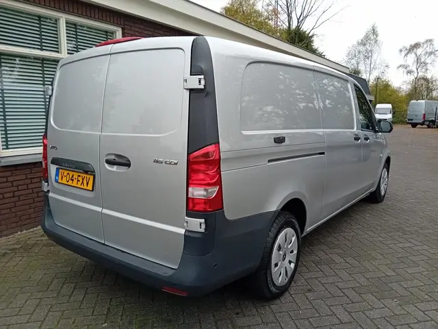 Mercedes-Benz Vito 116 CDI Extra Lang 2022 Diesel 16