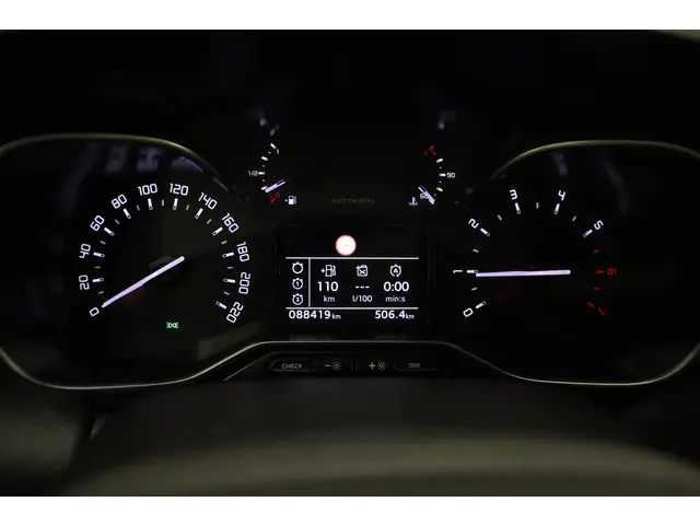 Citroën C3 Aircross 1.2 PureTech S&S Shine 2020 Benzine 30