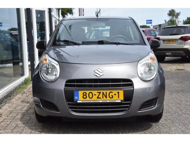 Suzuki Alto 1.0 Comfort VVT 2013 Benzine 6