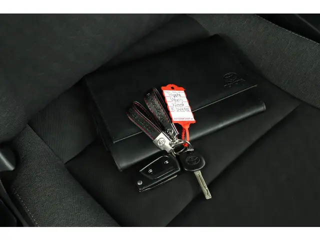 Toyota Yaris 1.5 Hybrid Active 2020 Hybride Benzine 11