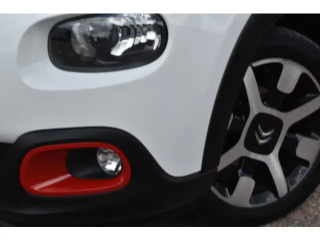 Citroën C3 PureTech 82 Shine 2018 Benzine 8