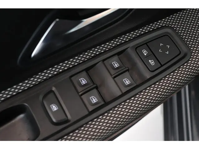 Dacia Sandero Stepway 1.0 TCe 90 Comfort 2023 Benzine 20