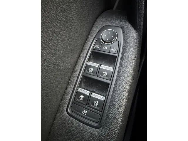 Renault Captur 1.3 TCe 140 Intens 2021 Benzine 21