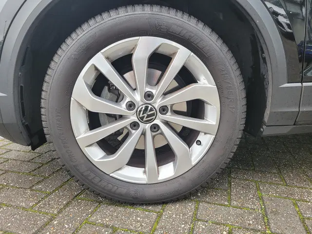 Volkswagen T-Roc 1.0 TSI Style 2023 Benzine 25