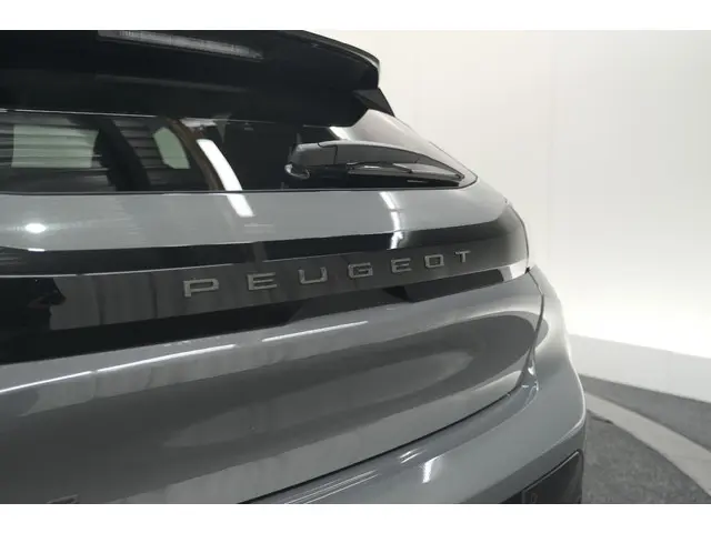 Peugeot 208 PureTech 100 Allure 2024 Benzine 26