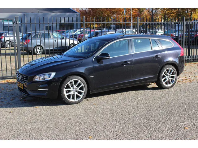 Volvo V60 1.6 D2 Automaat Momentum 2014 Diesel