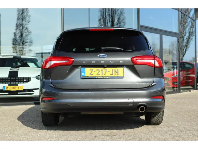 Ford Focus WAGON 1.0 ECOBOOST 2021 Benzine 10