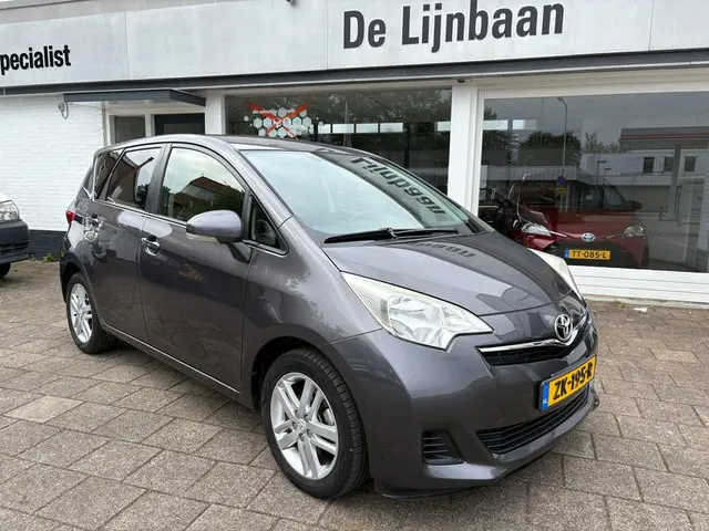 Toyota Verso-S 1.3 VVT-i Dynamic 2014 Benzine 6